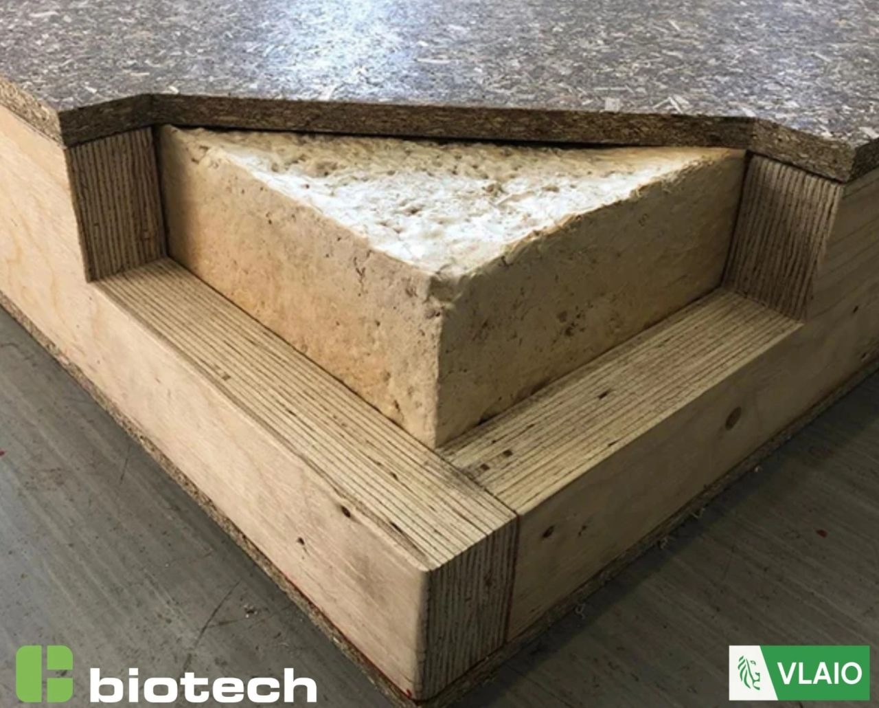 Prototype de bloc constructif isolant en chanvre lié par du mycelium par C-biotech